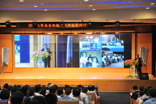 李昌鈺博士以「偵查與鑑識科技的發展趨勢」為主題發表演講(另開新視窗/jpg檔)